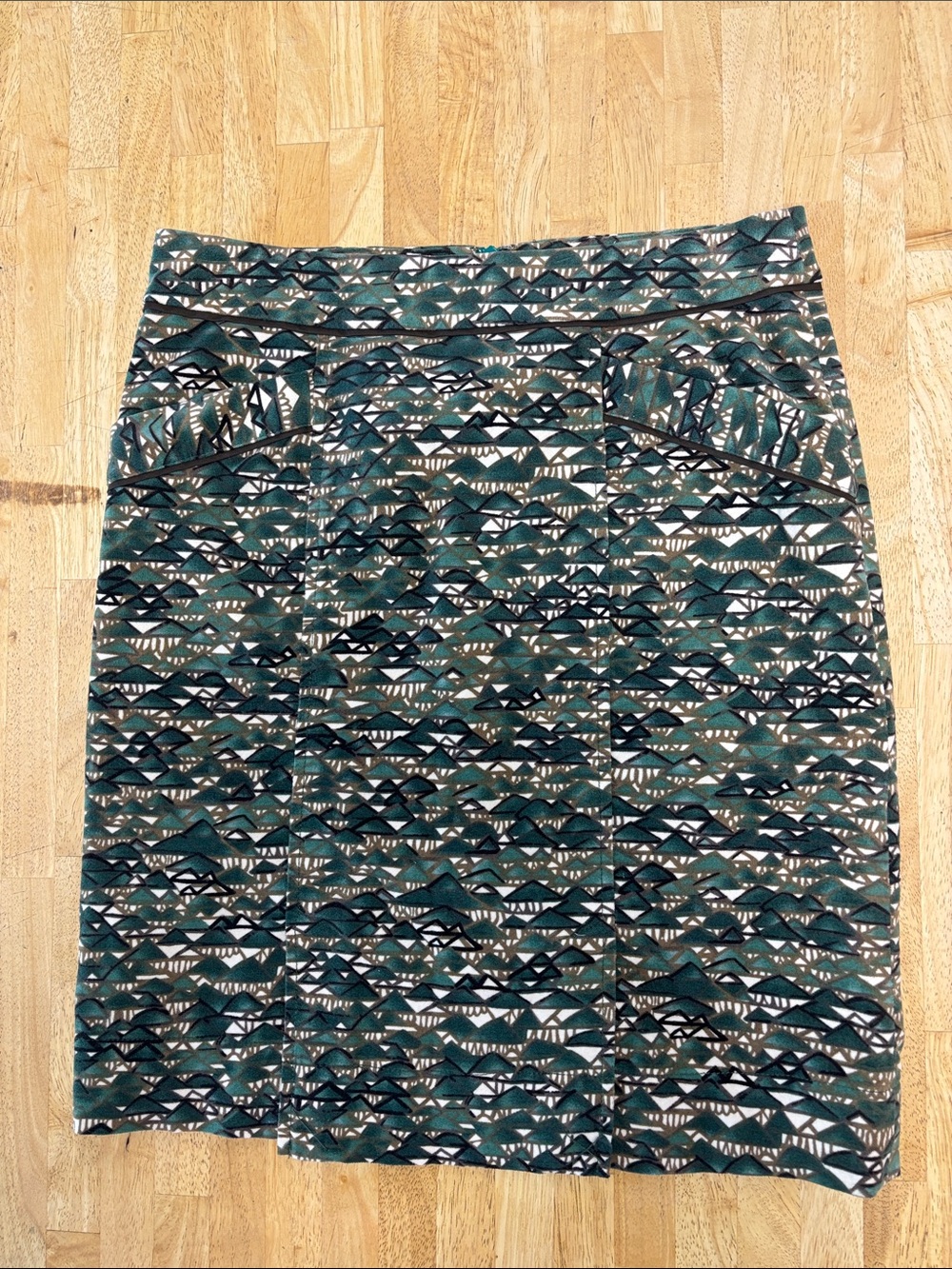 NWOT Anthropologie Edme & Esyllte Green Mountain Velvet Corduroy Pencil Skirt